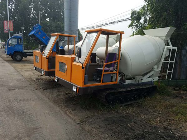 小型混凝土搅拌运输车7.jpg