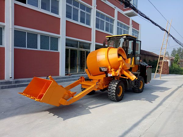 多功能混凝土搅拌车2.jpg